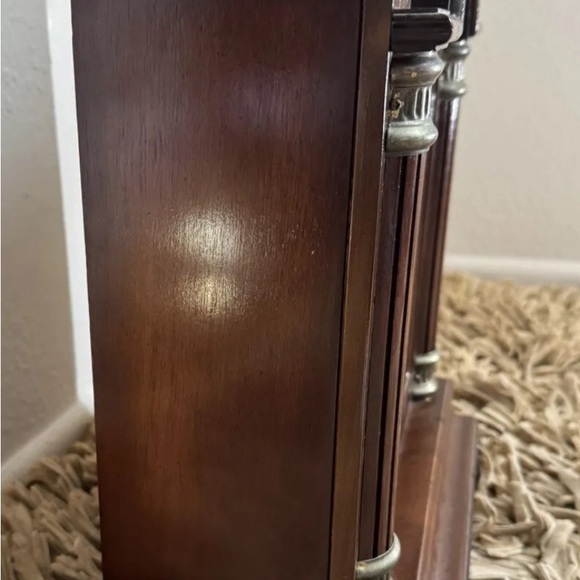 Westminster Mantle Clock Wood Quartz Tempus Fugit With Dual Chime 19x15 Large - Picture 12 of 12